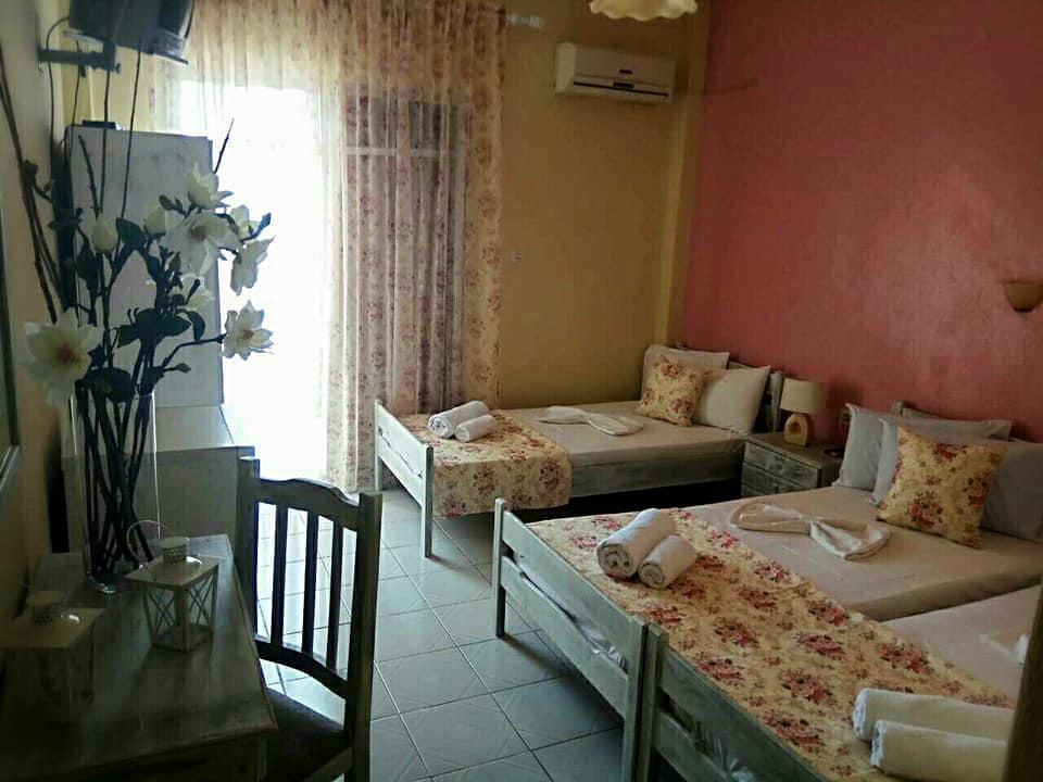 Foteini Rooms Skala Sotiros Extérieur photo